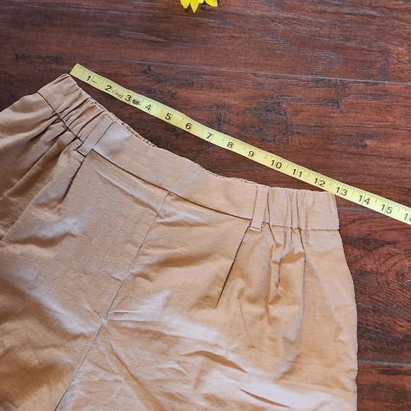 EXPRESS ELASTIC WAIST POCKETS SHORTS - Picture 5 of 7